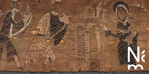 Kaffe og et kunstverk: H\u00f8ylandteppet