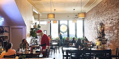 Santa Social \ud83c\udf85\ud83c\udffc