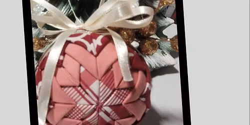 Old-fashioned (not really):  Ornaments with a Quilted Look 