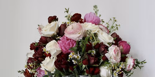 Gather in Bloom: Spring Centerpiece Workshop