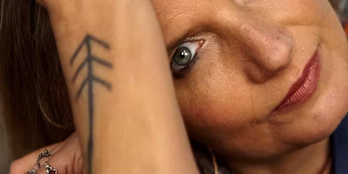 Andrea Hejlskov: Heksenes bog