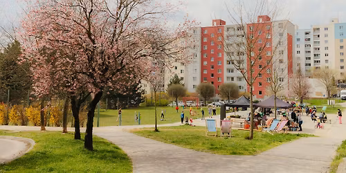 \u017div\u00e9 susedstv\u00e1: Jar na juhu