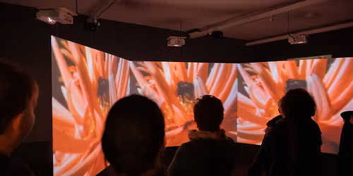 JAVNO VODSTVO z Oskarjem Banom Brejcem | Kozmi\u010dni kolektiv: OM produkcija in njen drugi prihod