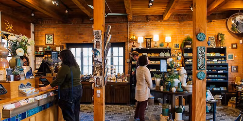 Holiday Showcase Saturday | November 29