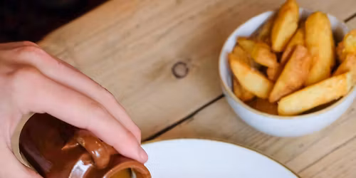 Steak Frites at The Glynne Arms
