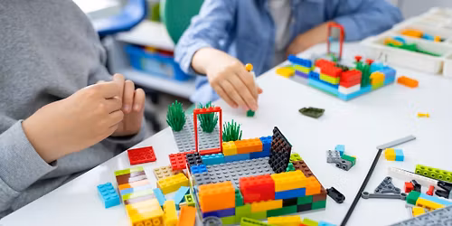 Brick Builders Club: Science Adventures