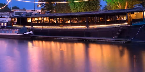 Isle 'ave a Shanty 'Pirate Night' at Charters Bar on the River Nene