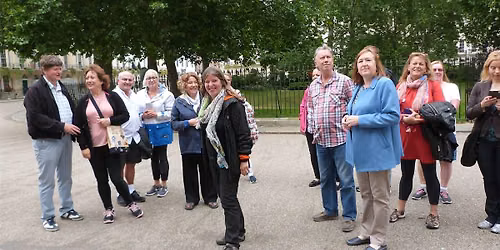 First and Quirky Fitzrovia Tour