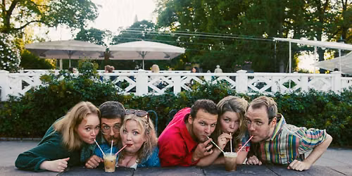 THE ONE WHERE EVERYONE DRINKS