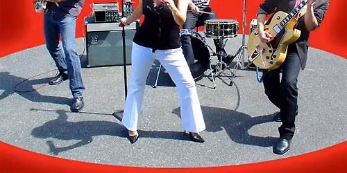 \ud83c\udfb6\u2728 Lisa Love Live at Capone\u2019s\u2728\ud83c\udfb6