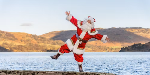 Santa's Sunday Lunch in the Lake View Restaurant
