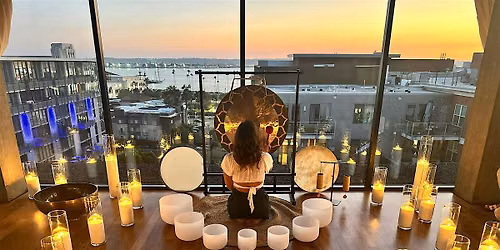 prAna Summer Series Yoga Class with Gaby and Shannon