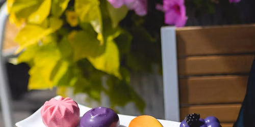 Spring Viral Fruit Cakes Pop-up! \ud83c\udf53