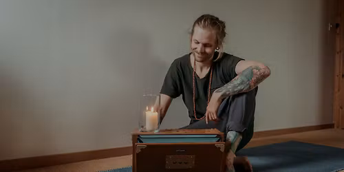 Formation 15h YACEP: Initiation au Bhakti yoga, mantra et exploration de la voix