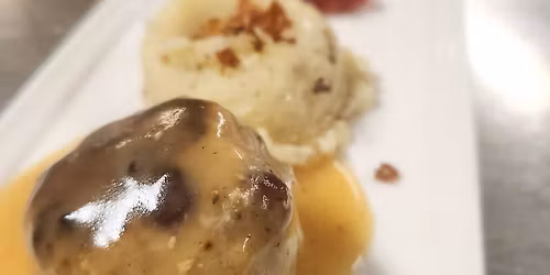 Friendsgiving cooking class