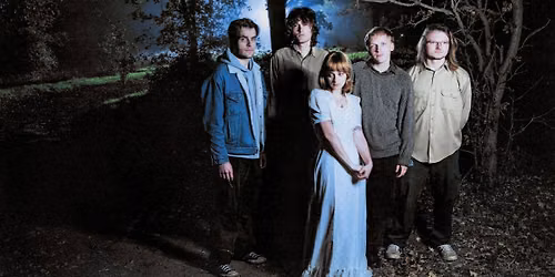 she's green - Blue Robin \u2022 Botanique