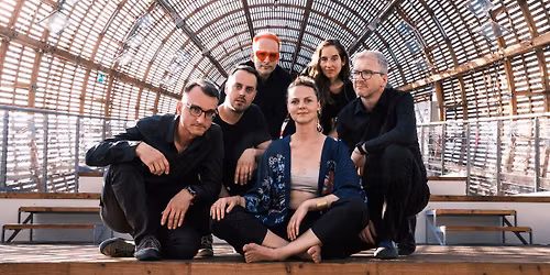 B\u00e1ra Zmekov\u00e1 s kapelou v Jazz Docku