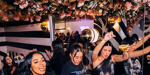 DUO Brunch - Bottomless Waffles & Prosecco with 90 mins of Cocktails or prosecco