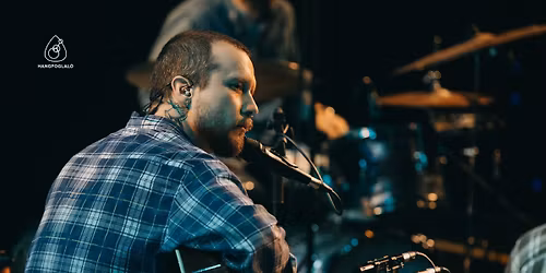 \u00c1ron Andr\u00e1s \/\/ Kobuci