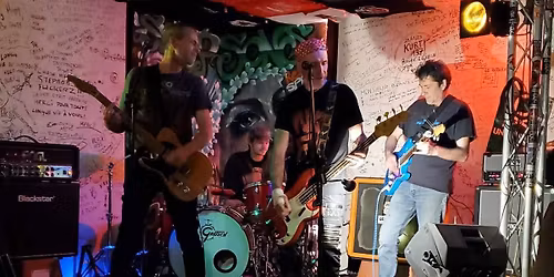 Les Flies Fuckers + Les Pituites