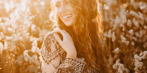 Erin Kelly- Christkindlmarkt at SteelStacks