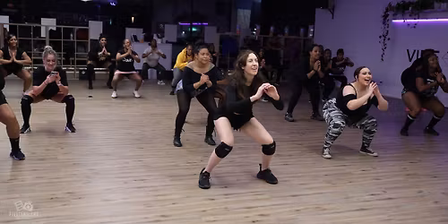 LaX Xperience Twerk Out