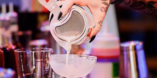 Behind the Pour: A Beachwood Spirits Experience \u2013 Spring Gin