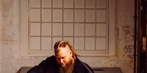 JayRar - The Gate Inn (Tansley)