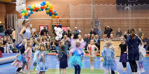 Gymnastikopvisning i \u00c5byh\u00f8j