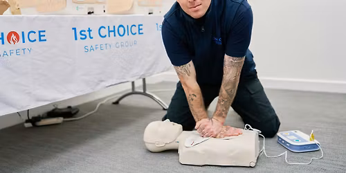 1 day Emergency First Aid at Work course (EFAW), OfQual Level 3, Leicester.