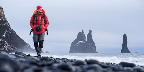 PETR JAN JURA\u010cKA - CESTY ZA P\u0158\u00cdRODOU | HOLICE