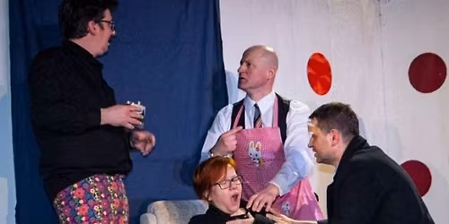 P\u00e1ratlan p\u00e1ros - kom\u00e9dia