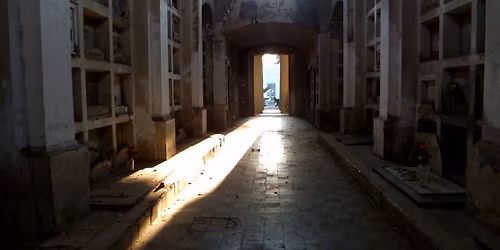 tour gratis Santiago Hist\u00f3rico-Social