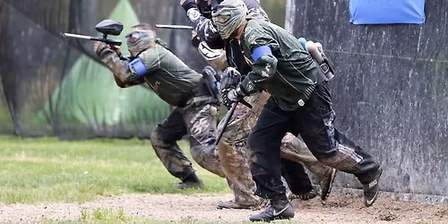 Day after Thanksgiving paintball game