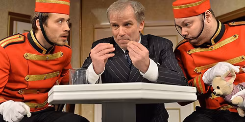 Hv\u011bzdn\u00e9 man\u00fdry