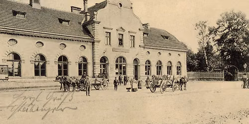 Nov\u00e9 V\u00edtkovice 3: m\u011bsto mimo cihlovou architekturu (komentovan\u00e1 vych\u00e1zka)