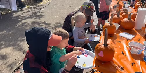FREE Pumpkin Painting for Kids!