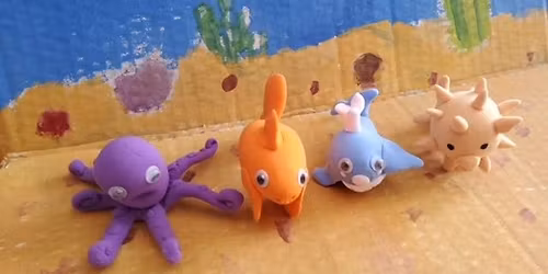 Mommy & Me Clay Art Class