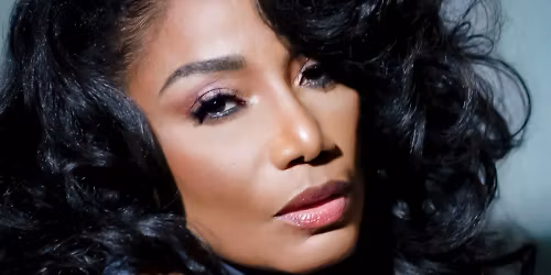 Karyn White in Oakland