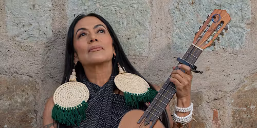 Lila Downs in Santa Cruz