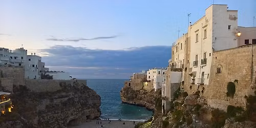 APULIA \u201eNa czubku w\u0142oskiego buta\u201d