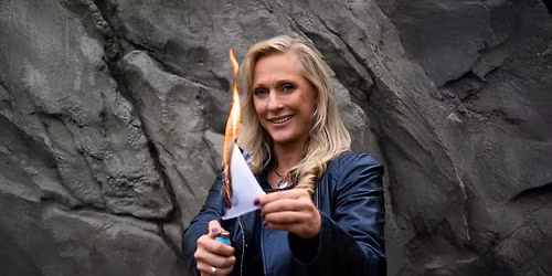 Wissenschaft im Rampenlicht: Dr. Cordelia Schott: Rezeptfrei - Was \u00c4rzte keinem sagen \/\/ Darmstadt