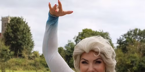 Crafting with Anna and Elsa , games and meet