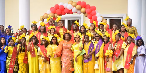 WOMEN PRAY FOR NIGERIA