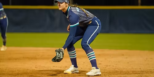Parking Howard Bison at UNC Wilmington Seahawks Mens Basketball