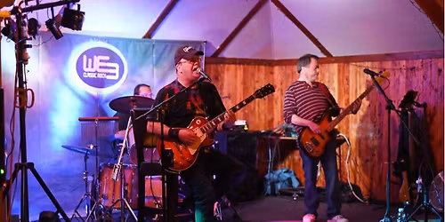 WE3 Returns to The Loghouse Pub