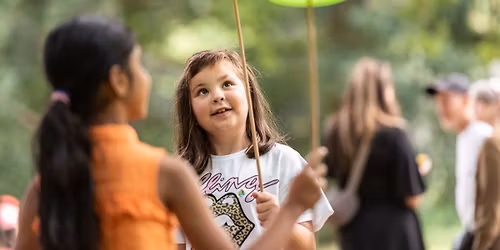 Summer of Play: circus skills with Circo Kernow
