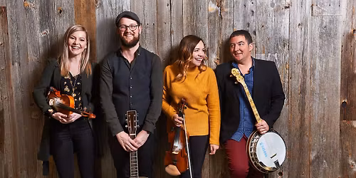 C\u00f2ig Christmas at the Trailside!