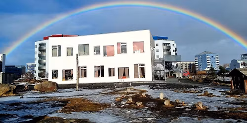 J\u00f3labasar S\u00f3lstafa