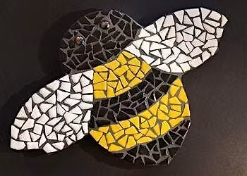 Mosaic Bumble Bee Class at Plant Mode